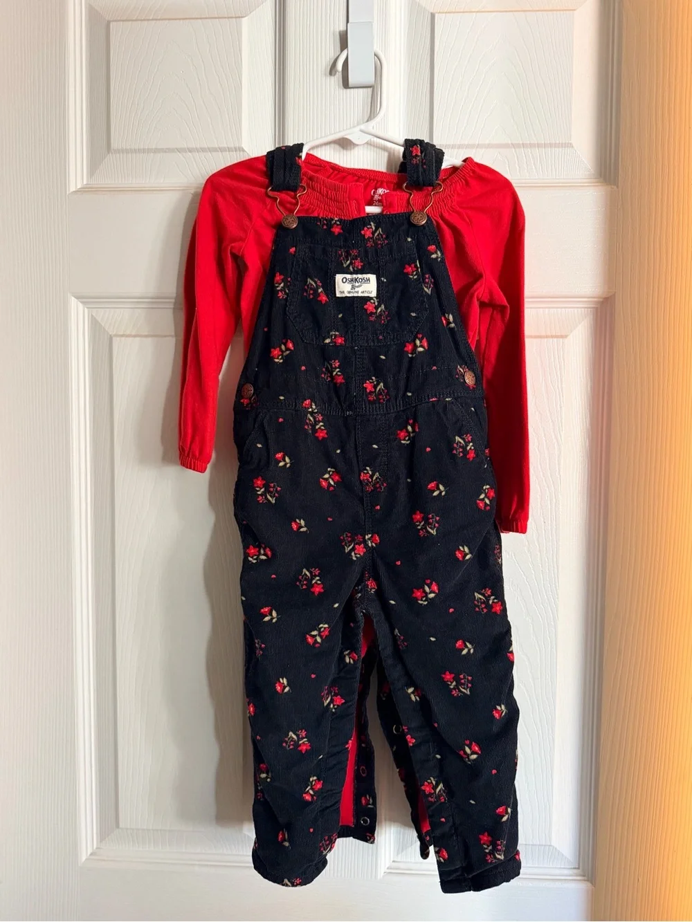 OshKosh Bgosh navy corduroy